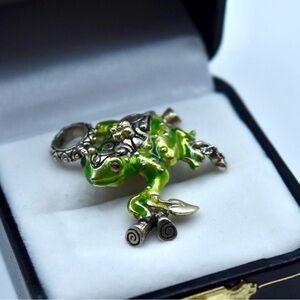 Barbara Bixby Gemstone Frog Pendant